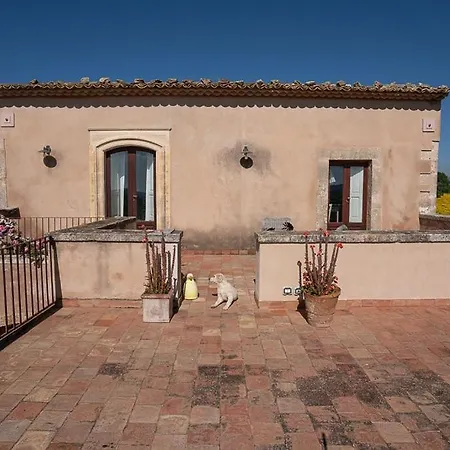 Farm La Frescura Agriturismo Feriegård